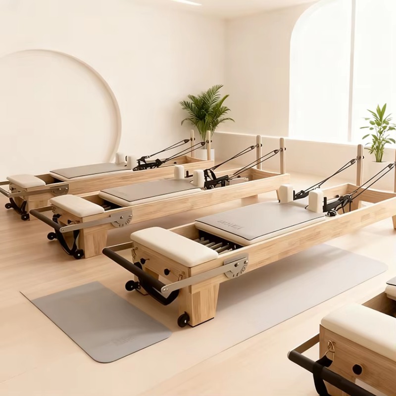 Pilates Yoga Training Center H - Pilates Yoga Lab recension och pris